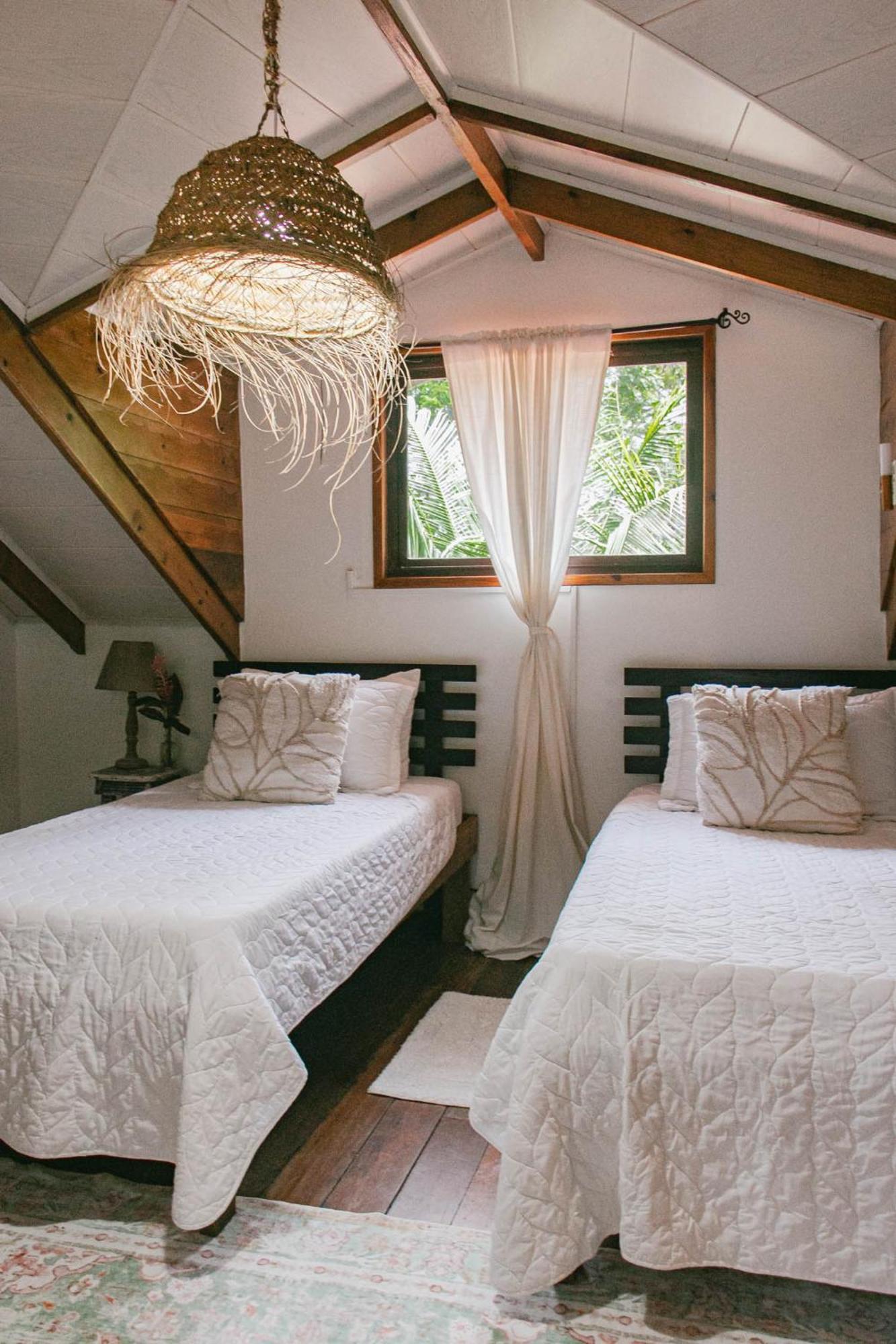 Casa De Mono Bocas Bed & Breakfast Big Creek Exterior foto
